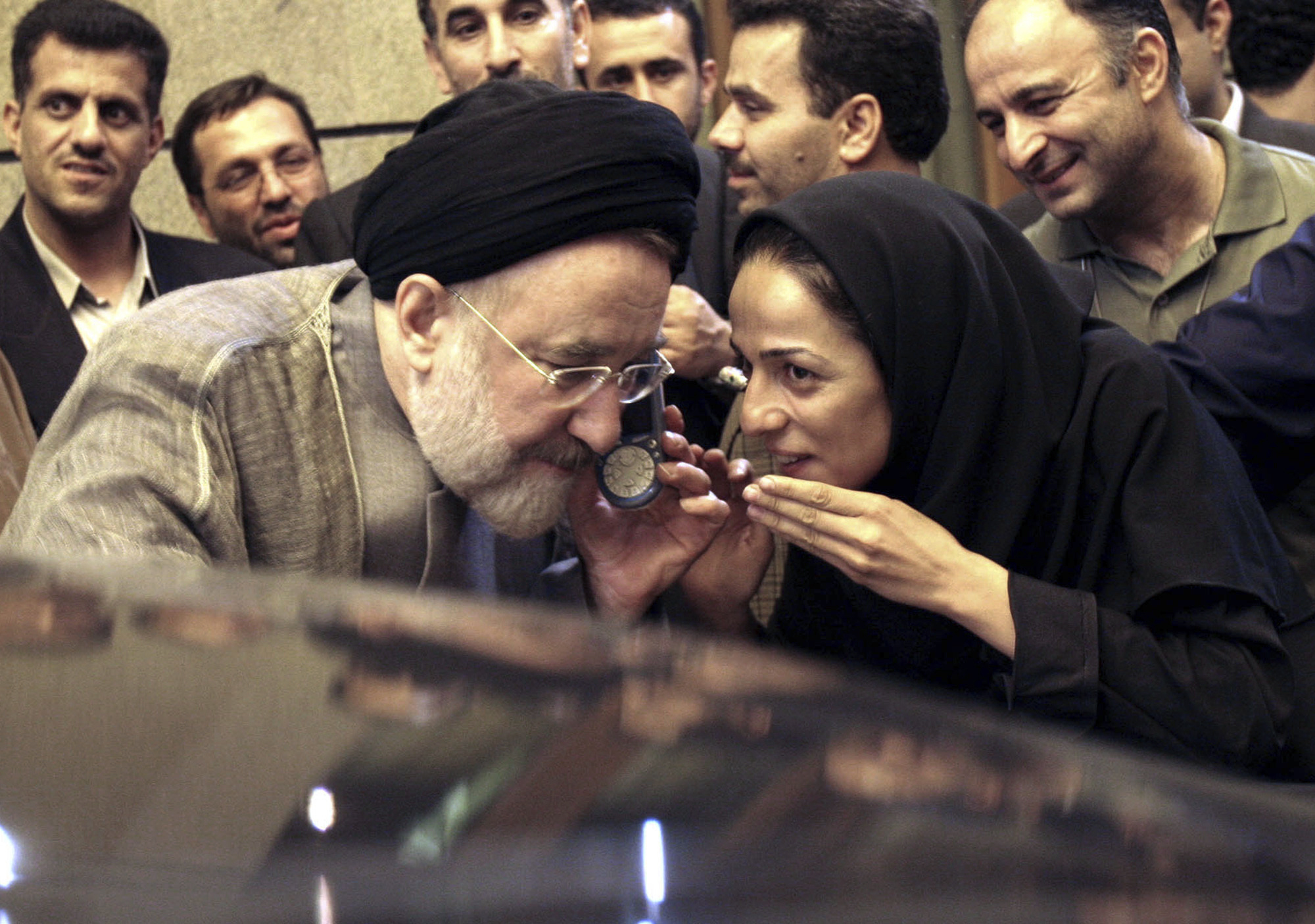 masumeh_qomi_kala_alinejad_and_her_master_khatami